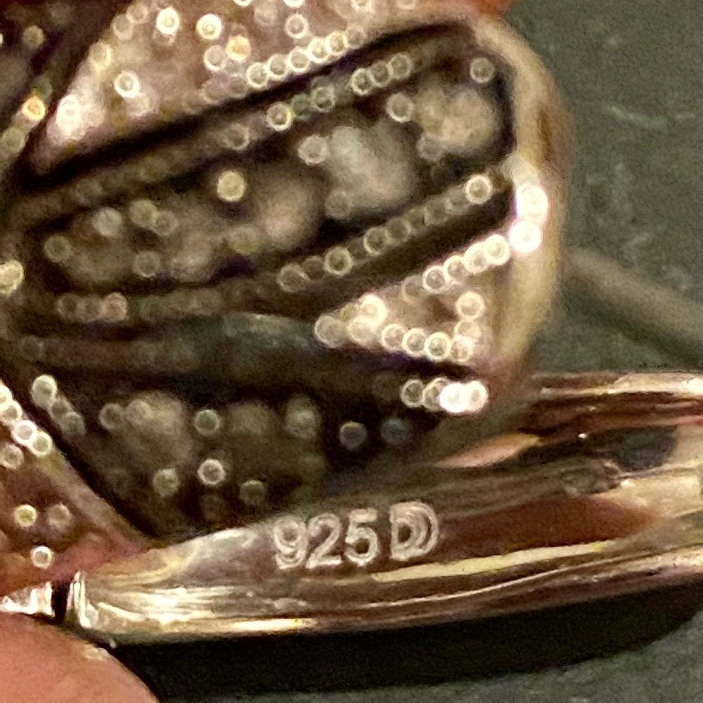 NWOT 1.00 CTW GENUINE DIAMOND SEMI HOOP EARRINGS - Picture 5 of 15